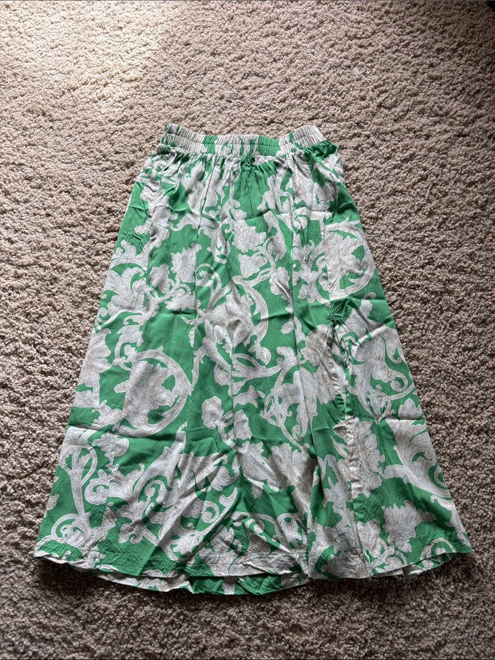 Green and White Floral Midi Skirt